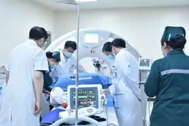 冠心病检查做CT还是造影？驻马店广济心血管病医院教你选择图片