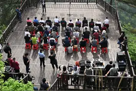 即日起至2025年3月31日，这些人可免费无限次进入张家界武陵源景区图片