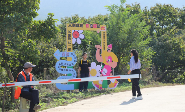 青岛故事｜8天揽客3万！青岛“阿勒泰”火出圈