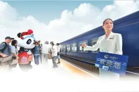 “轨道上的豪华游轮”启航图片