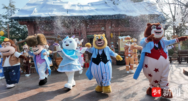 淮安方特“飘雪跨年夜”圆满收官 双园联动开启2026欢乐序章