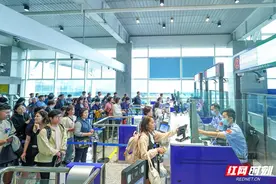 好评中国丨“入境游”焕新活力，“中国热”点燃消费新引擎图片