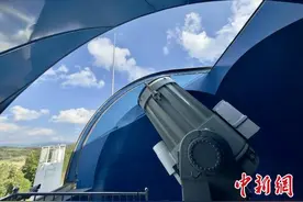 中国首次实现地月空间卫星激光测距图片