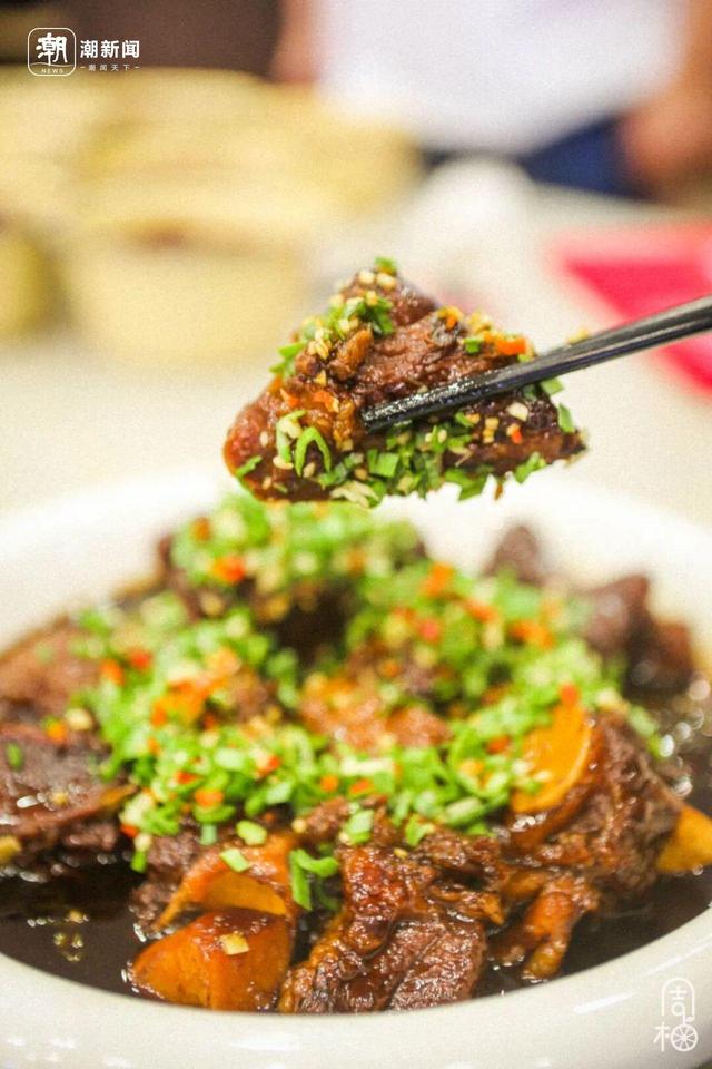 大雪一过，浙江古镇的屋檐下，挂满了江南的冬日滋味