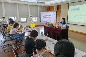 怎么给花瓣变色？看普陀学子如何施展“科学魔法”图片