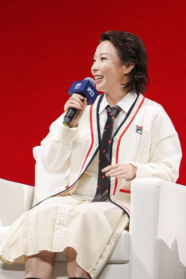 网球名宿郑洁感叹想“晚生20年”