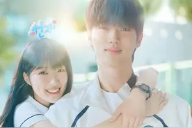 迷妹穿越拯救自杀爱豆？《背着善宰跑》豆瓣升至9分图片