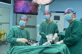 28岁确诊癌症！小伙崩溃痛哭：放纵几年，代价太大图片