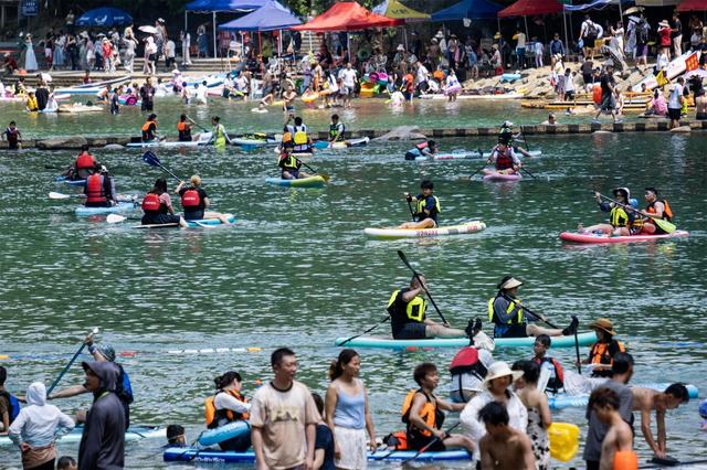 罗甸大小井：夏日戏水享清凉