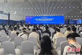 2024中国特种车辆大会在长沙举行图片