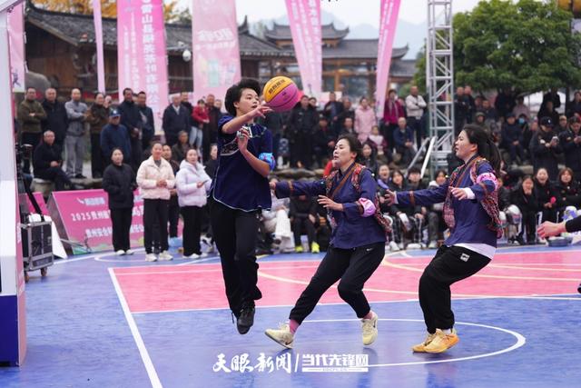 9支“景区代表队”同场竞技:一场篮球赛串联起贵州黄金旅游线