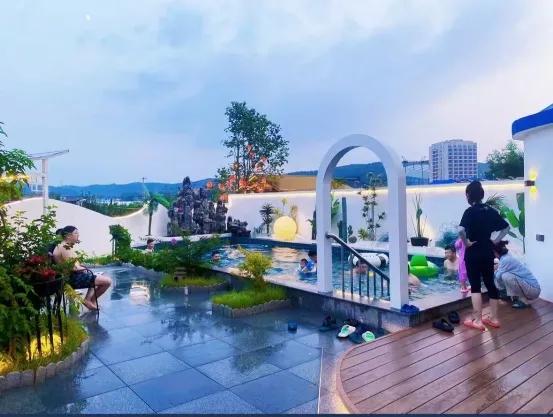 大连瓦房店：双节文旅“热力”持续许屯镇龙门汤温泉成县域旅游新亮点