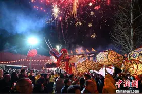 呼和浩特：“二月二”龙灯节传承300年民俗图片