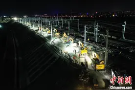 内蒙古两条新建高铁成功接入既有高铁站图片