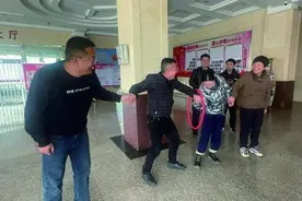 烟台蓬莱公路建设养护中心开展“绽放巾帼展英姿 抒写时代新篇章”主题职工趣味运动会图片