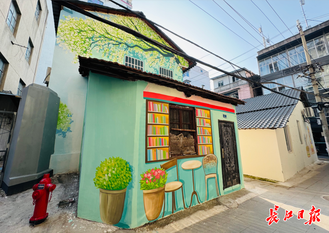 武昌三道街建起“漫步山道”，黄鹤楼观赏有了新机位