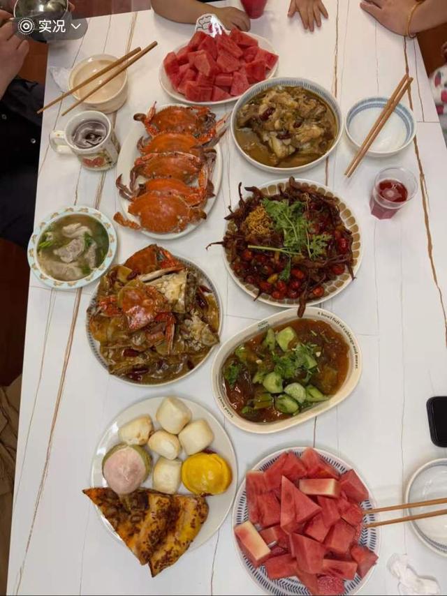 价格不比家门口菜场香，凌晨就起床，周末大堵车！一些上海人就爱去舟山、吕四、临港买梭子蟹？