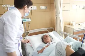 避免“一人住院全家忙” “免陪照护”了解一下图片