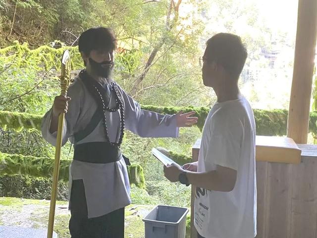 国庆爆火！福建侠天下刷屏，游客直呼：“这哪是景区？分明是武侠梦照进现实！