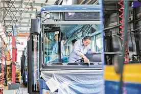 新春出口开门红！厦门207辆金旅公交车将开进越南图片