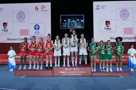 清华大学队获2024国际大体联大学生3x3篮球世界杯女子组冠军图片