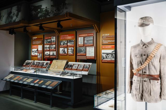 穿越时空的审判：一场展览带你重回历史现场，捍卫正义