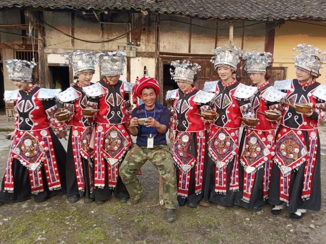 邻水上演现实版“偷甘蔗大战”，周末人气爆棚