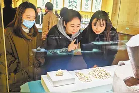 了不起的甲骨文丨看三千多年前“在商言商”图片