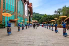 【我在西双版纳过大年】西双版纳原始森林公园 特色活动“大餐” 新春佳节“有味”图片