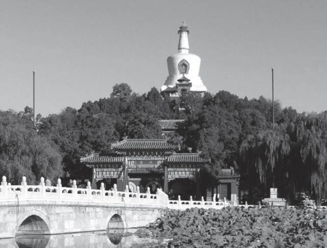 琼华岛为何是北京城的“定心石”？丨京华物语