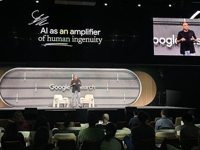 地球级AI智能体爆诞	，谷歌地球开外挂，一夜为20亿人洪水预警