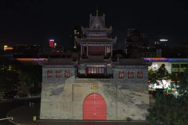 攻略 || 玉皇阁灯光秀+国潮演出+NPC巡游，兴庆连嗨8天不重样