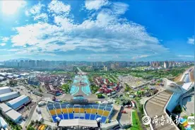 漫步云端，共赏青岛西海岸金沙滩啤酒城的无尽魅力图片