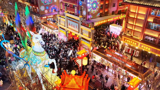 敦煌： 文化年味“火”出圈   接待游客超80万人次