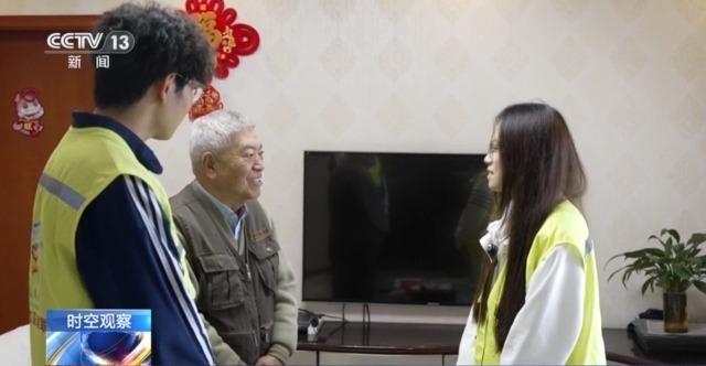 如何加速推进老年友好型社会建设？