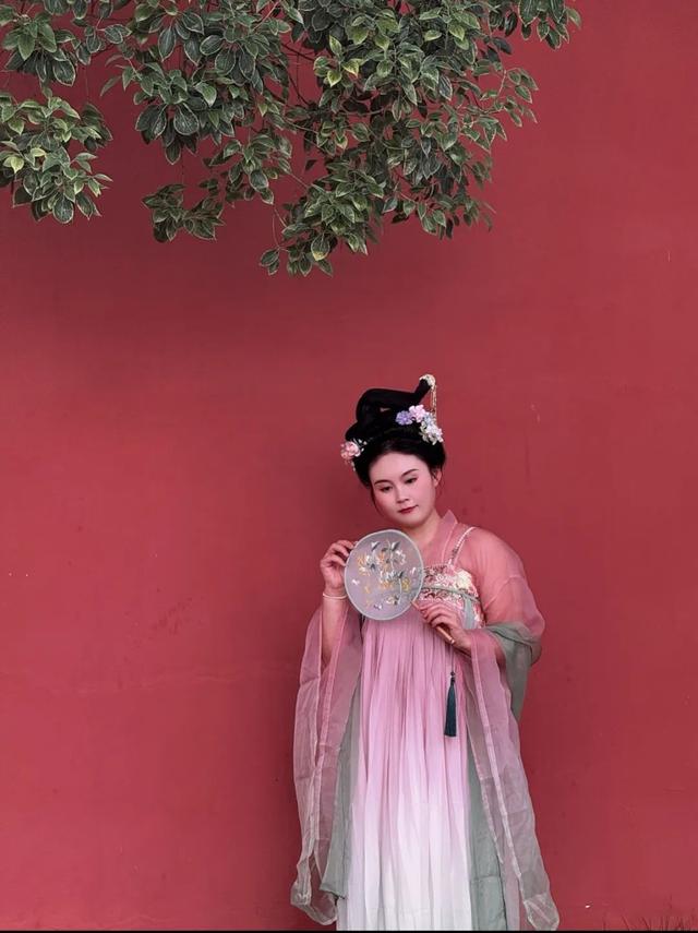 皇泽寺前，再现唐装汉服之美！