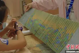 2024上海书展开幕：书迷漫游纸间，享受阅读之美图片