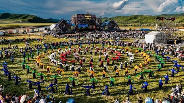牧体旅融合 雅克音乐季点燃红原夏日经济