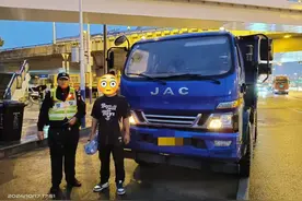 驾驶证暂扣还敢开车图片