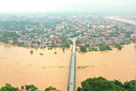 台风“摩羯”在越南造成死亡和失踪人数升至59人图片