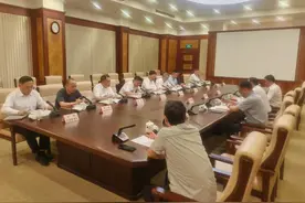 杨峥赴浦东新区调研对口支援与合作交流工作图片