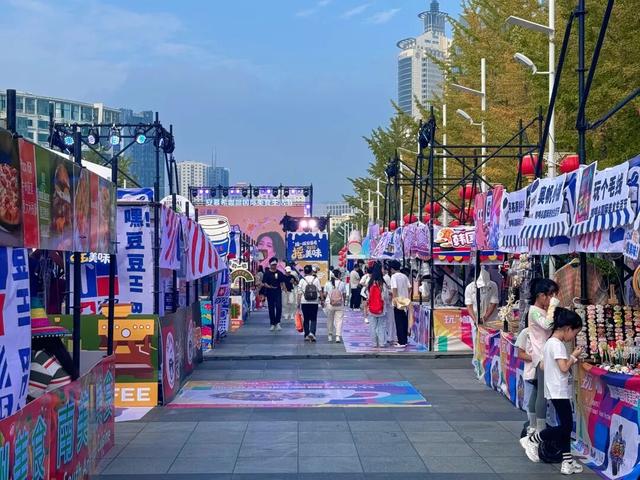 【家国同庆 悦享奥帆】国庆8天乐！2025奥帆咖啡&国际美食生活节启幕，解锁青岛海洋风生活美学