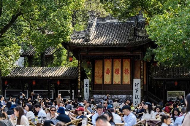 国庆中秋来这里，太火了！