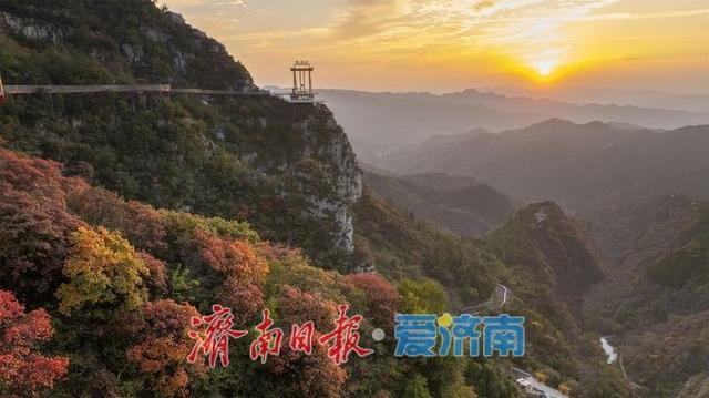 飞“阅”山川，住进潭溪山秋画里