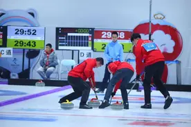 2023中国中学生冰壶锦标赛在冰立方举行图片