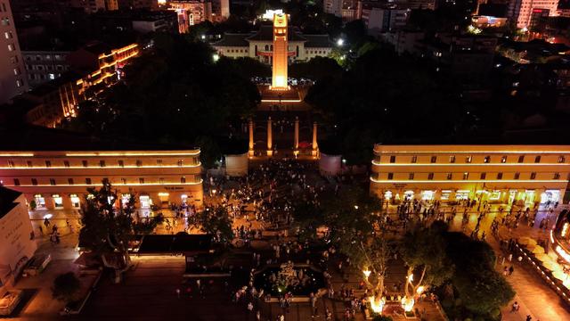 双节五华区接待游客242.49万人次 “翠湖——老街城市咖啡季”燃动春城