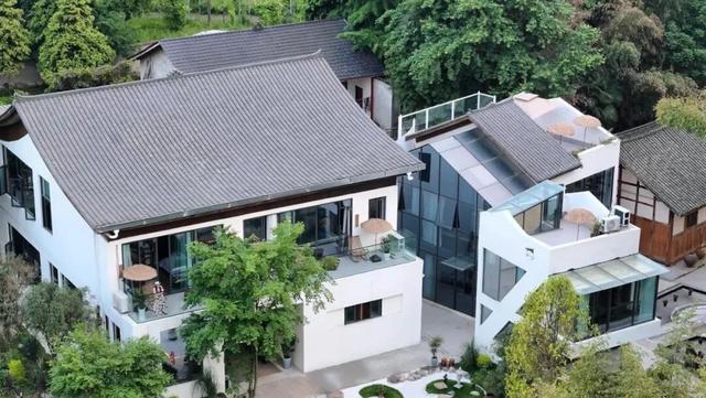 免费大放送，100间熊猫家园主题民宿酒店房间来袭