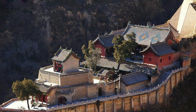 来山西，将黄河一号旅游公路的秋色尽收眼底