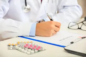 湖南严禁互联网医院用AI开处方：如个人使用致“误诊”AI不担责图片