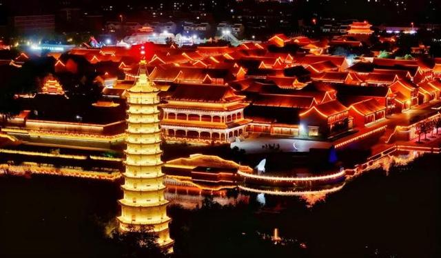 夜游无棣古城：  从疯秧歌到荷塘月色 解锁古城的“传统+新潮”夏夜